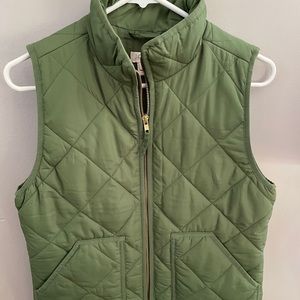 J Crew Puffer Vest